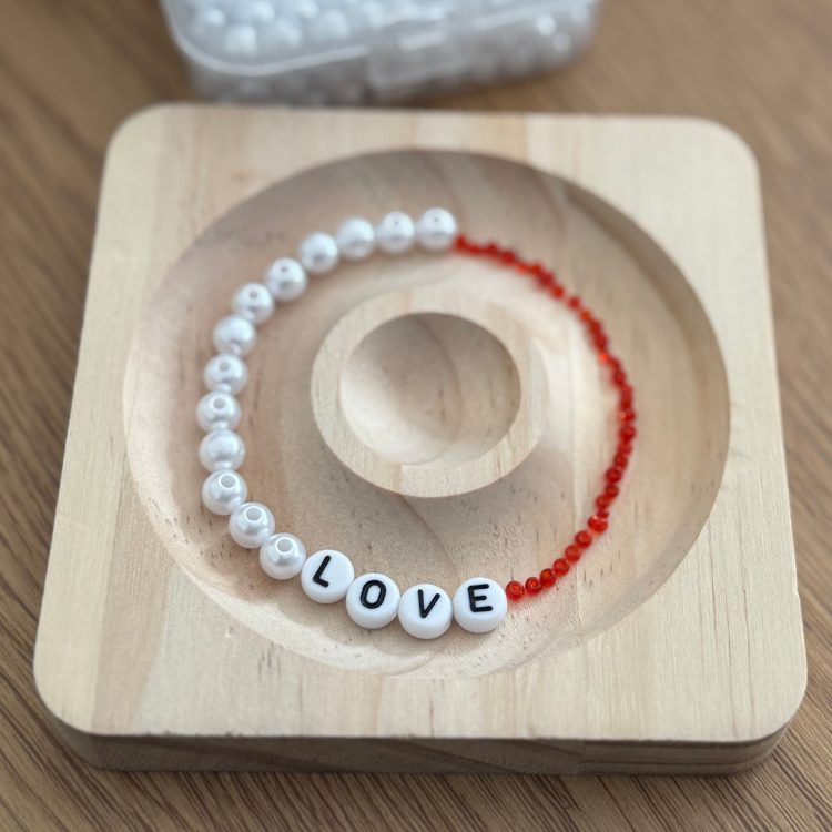 DIY ”LOVE” Beaded Bracelet